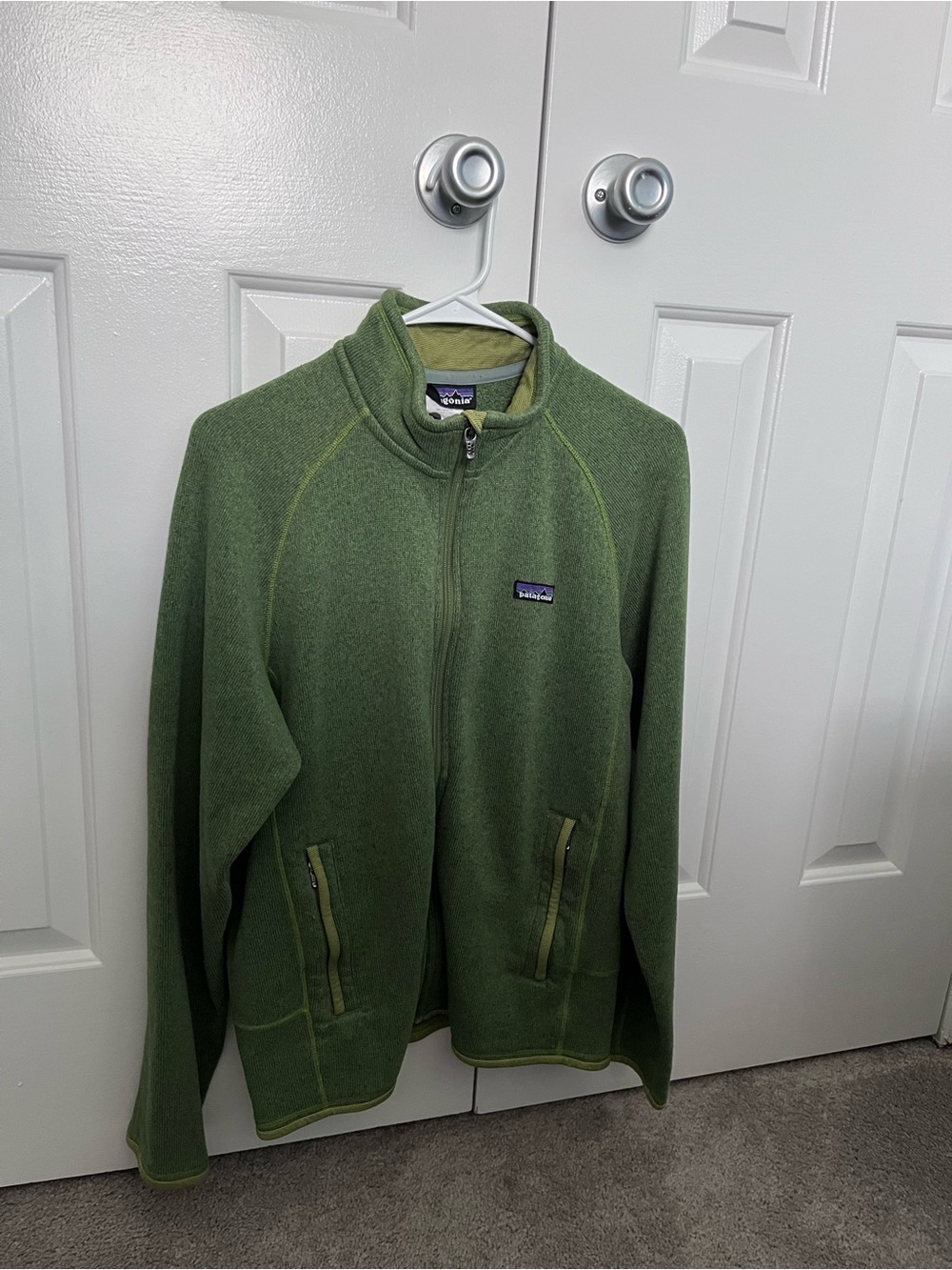 Green Patagonia Men’s medium Better Sweater Full Zip Fleece